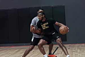 ⌜带你感受下布朗尼的单挑局⌟ 大家觉得他能继承“皇位”嘛？